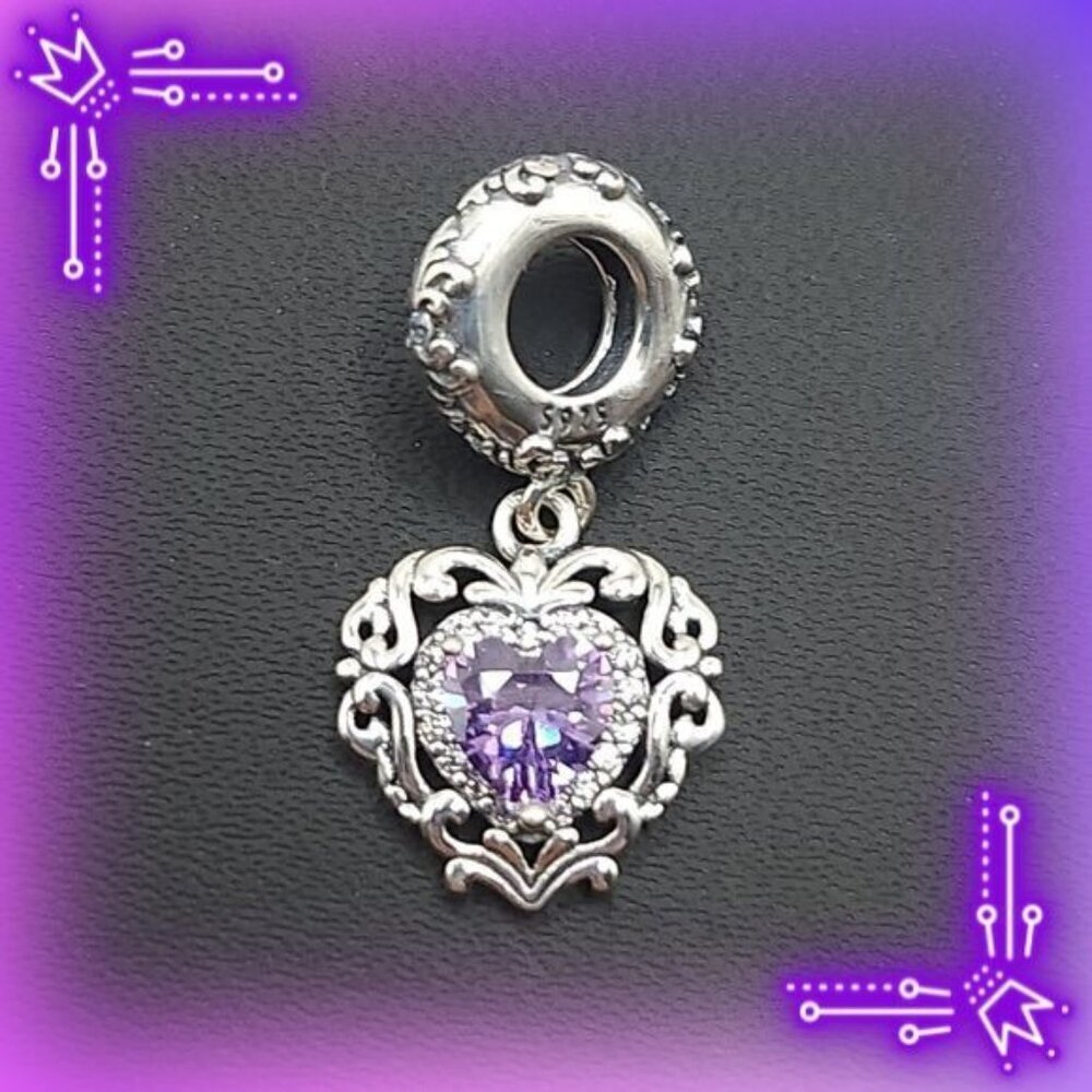 Purple Heart-Shaped Cubic Zirconia‎ in Vintage-Style Silver Charm (NWOT)